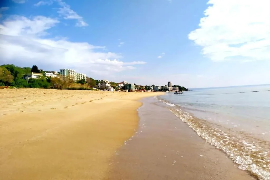 Cabacum Beach Residence - Free Parking Varna